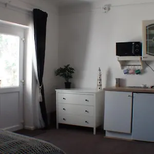 Guest house Vernon Flat 2
