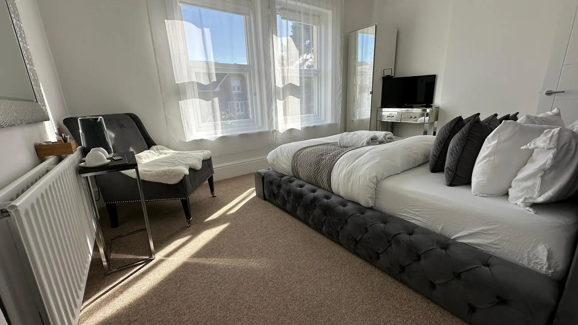 5 Min From The Beach En Suite Room In Guest House Bournemouth